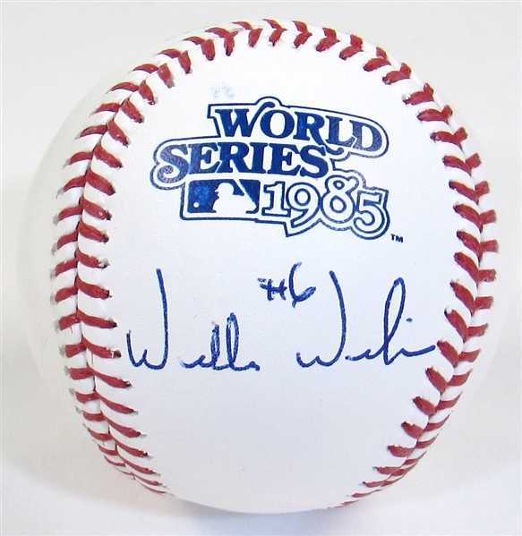 Willie Wilson Signed 1985 WS Ball & Card