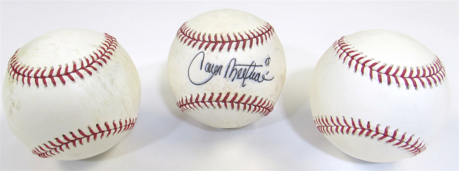 Lot of 3 2009 World Baseball Classic Balls 1-Signed Carlos Beltran