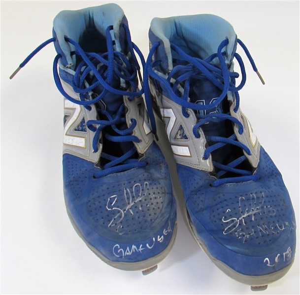 2017 Salvador Perez Signed Game Used Cleats