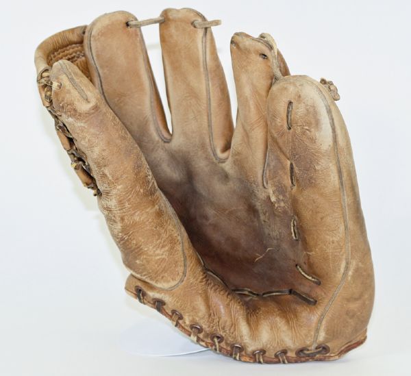 Wally Burnette Game Used Glove