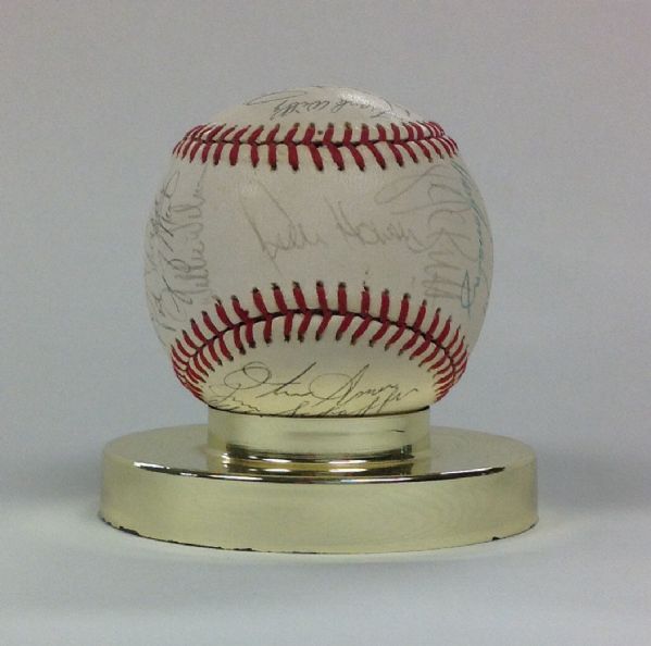1983 Kansas City Royals Team Signed Baseball (26 Sigs)
