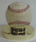 1961 Minnesota Twins Team Signed Baseball (27 Sigs) 1st season in Minnesota