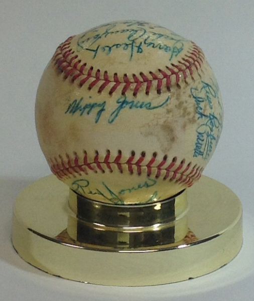 1955 Sacramento Solons Team Signed Baseball (20 Sigs)