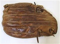 1980's George Brett GU Practice Glove