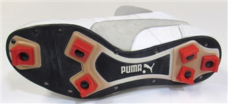 George Brett Signed Puma Baseball Cleat