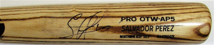 2015 Salvador Perez GU Signed Bat