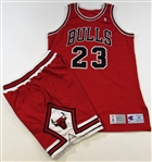 1991 Michael Jordan Pro-Model Chicago Bulls Jersey & Shorts