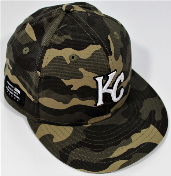 Andrew Benintendi Kansas City Royals 2021 GW Cap MLB Authentication - 