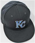 Hunter Dozier Kansas City Royals 2021 GW Cap MLB Authentication - 