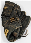 Alfonso  El Monstruo Soriano 2002 GU Chicago Cubs Glove - PSA Letter -*